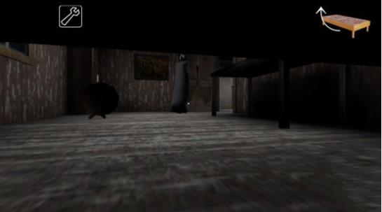 恐怖奶奶联机版